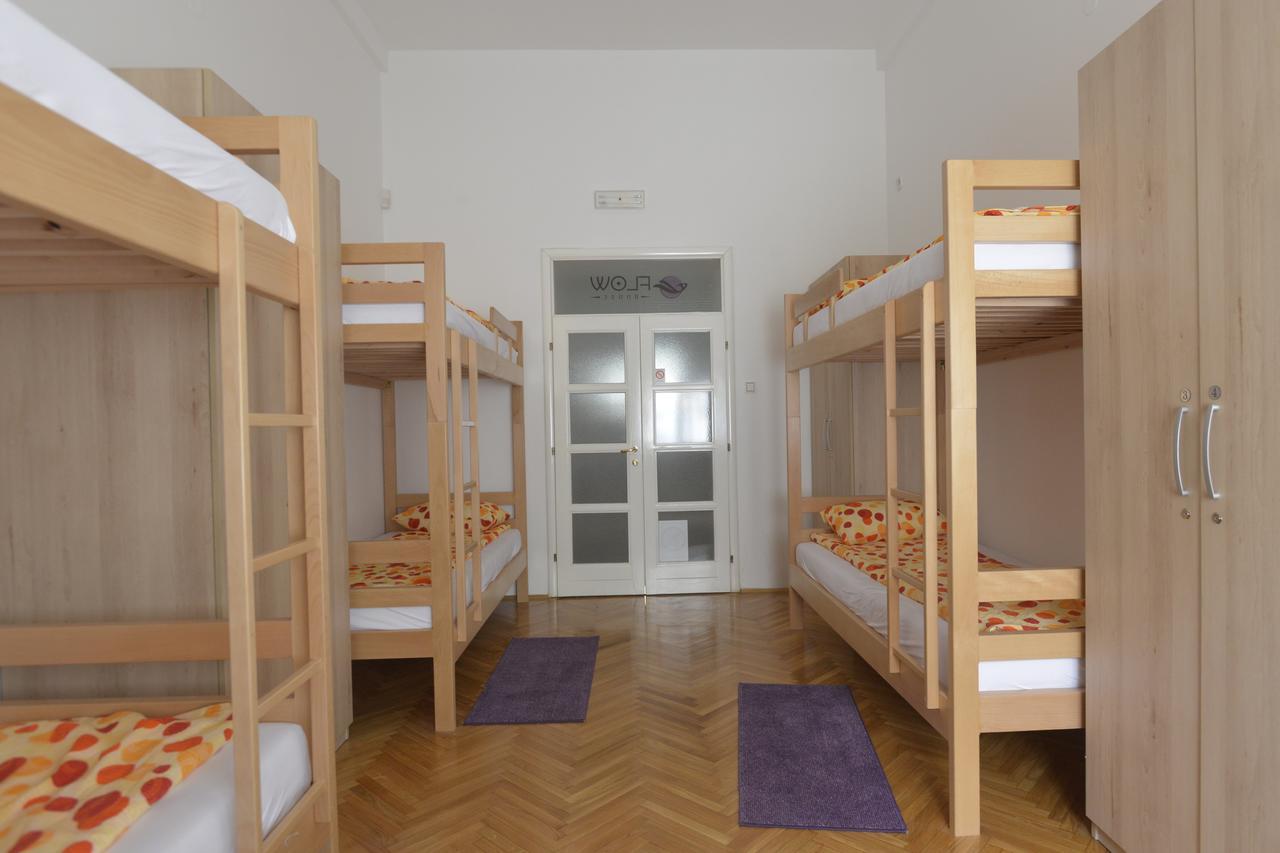 Hostel Flow House Centar Novi Sad Exterior foto