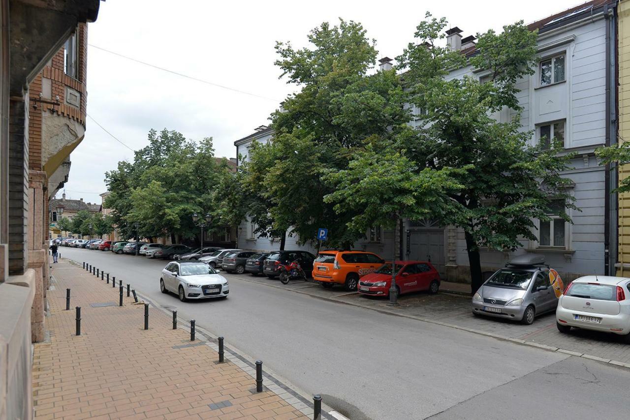 Hostel Flow House Centar Novi Sad Exterior foto
